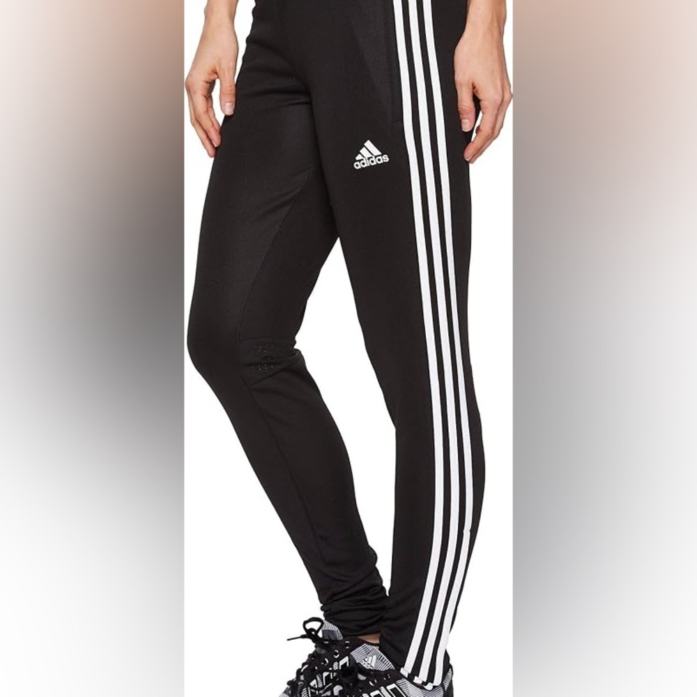 🏃♀️ Adidas Women’s Climacool Track Pants 🖤